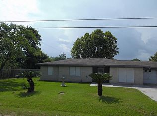 6602 Fairwood Rd, Hitchcock, TX 77563