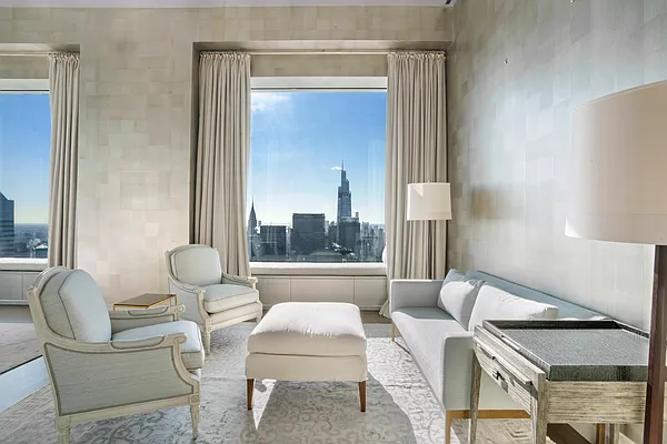 Rented by Douglas Elliman | media 19