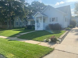 6127 Exchange St, Mc Farland, WI 53558