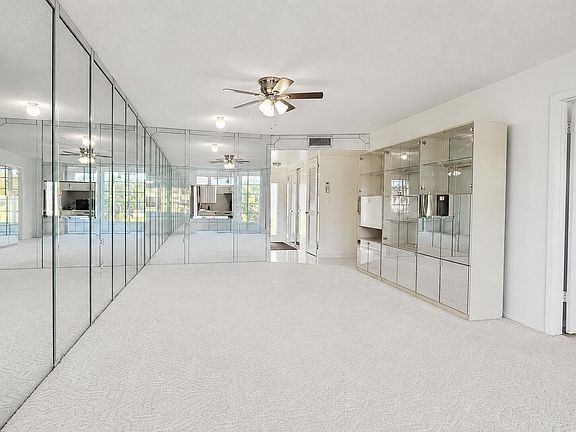 4th image of 3051 Sunrise Lakes Drive E #203