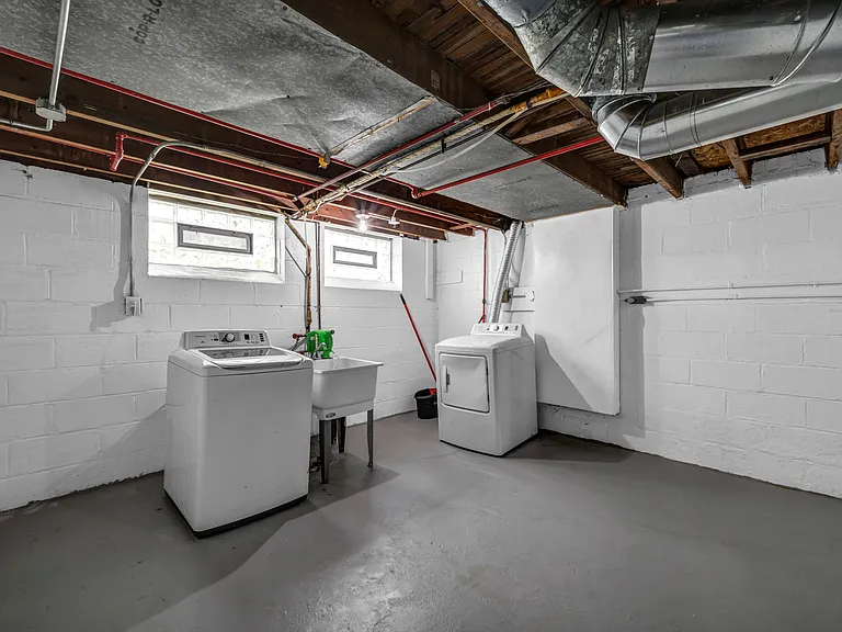 5505 South Blvd — Photo 34