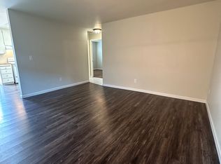 154 N Locust Ave, Ripon, CA 95366