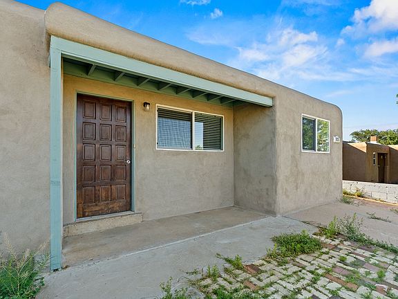 5th image of 1025 Valerie Cir