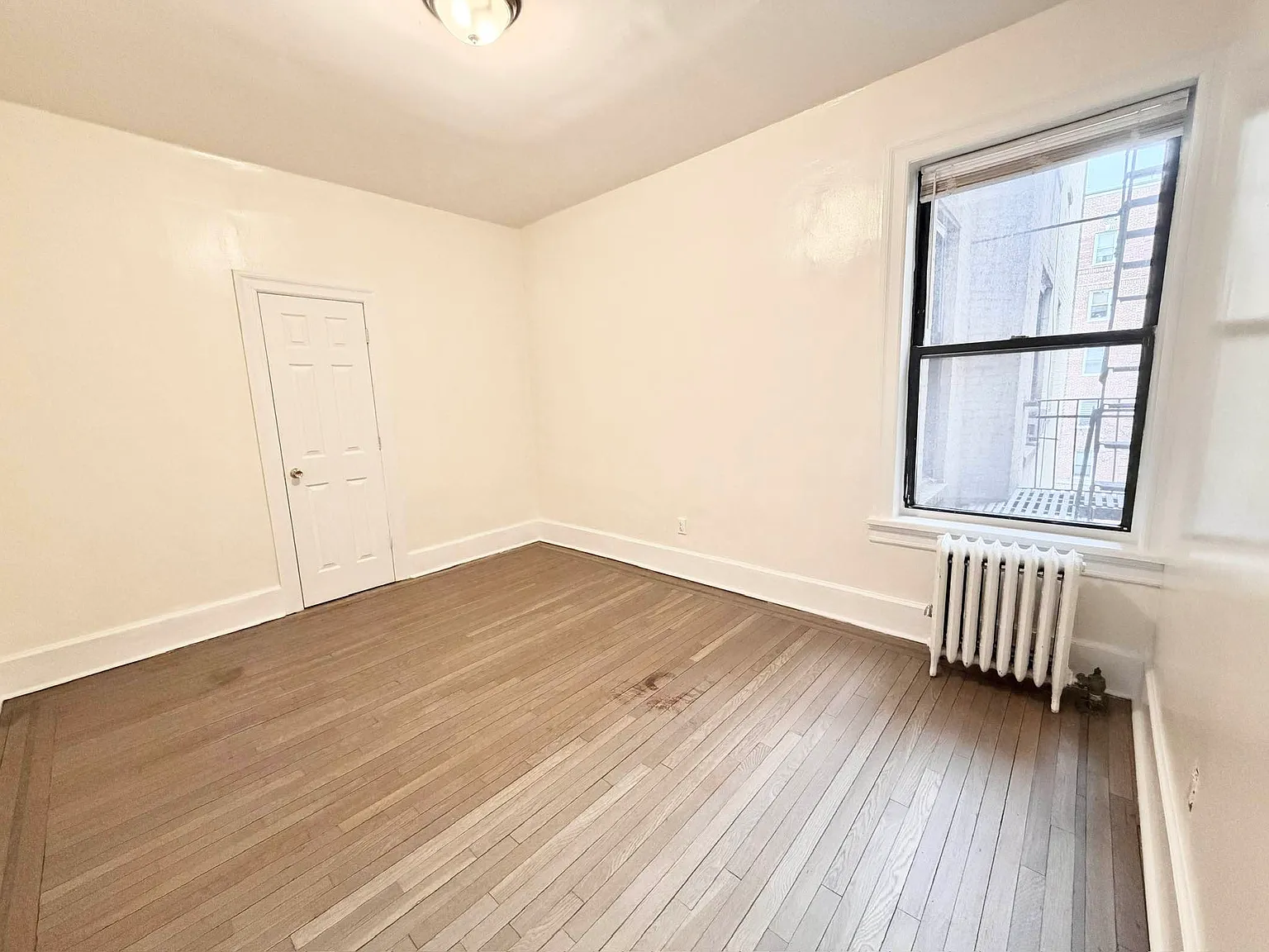 2074 Arthur Avenue — Photo 2