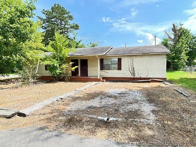 1st image of 517 Beverly Dr