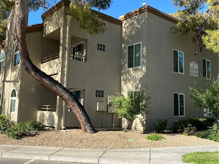 3145 E Flamingo Rd #1041 — Photo 2