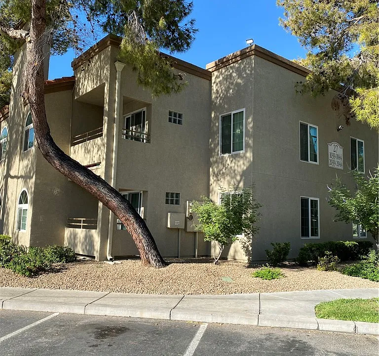 3145 E Flamingo Rd #1041