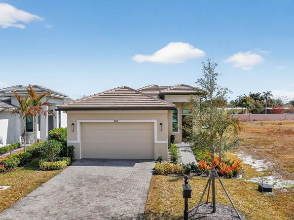 320 SE Via Sangro, Port St Lucie, FL 34952