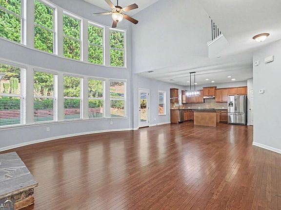 5th image of 4325 Cardiff Way