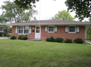 N87W18029 Queensway St, Menomonee Falls, WI 53051