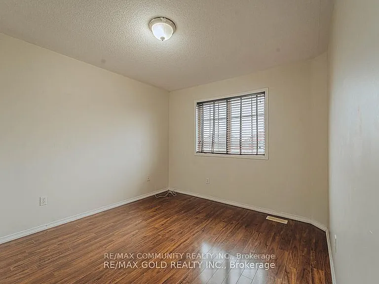 10 Squirreltail Way — Photo 18