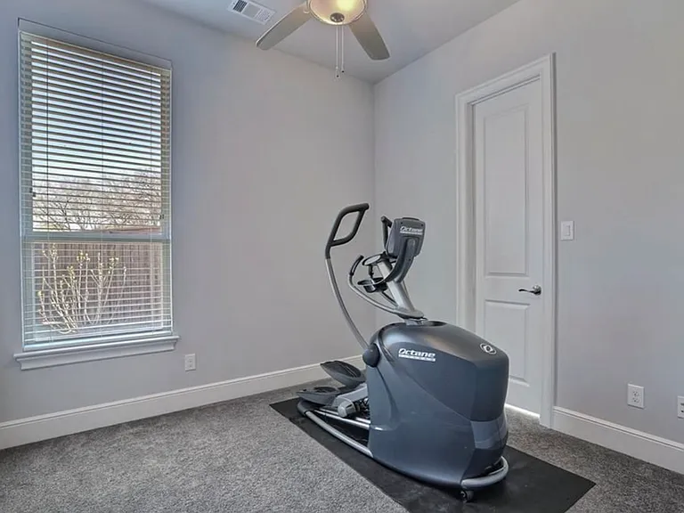 127 Whispering Hills Ct — Photo 19