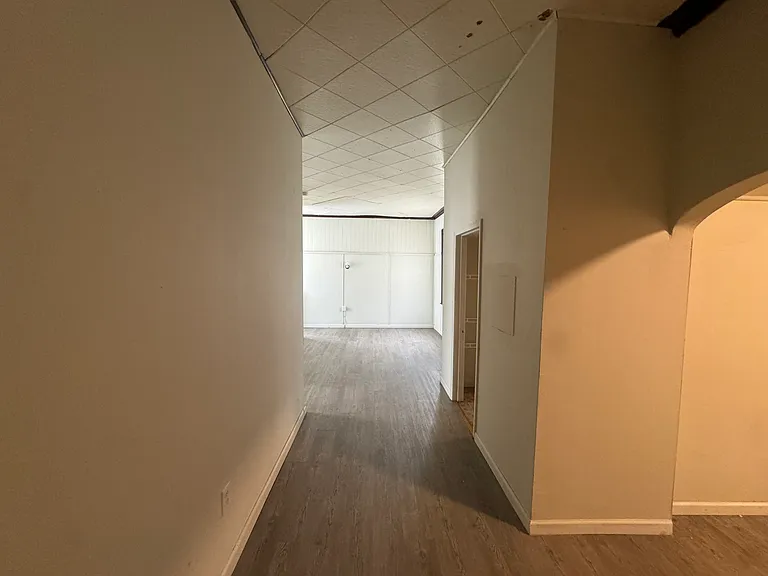 910 Oliver St #5 — Photo 2