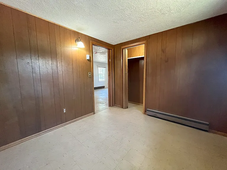 20100 SW Alexander St — Photo 15