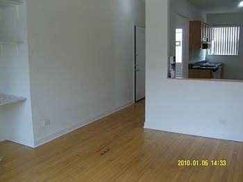 3rd image of 621 N Oakley Blvd #2