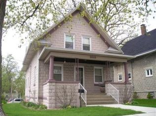 205 N Campbell St, Valparaiso, IN 46385