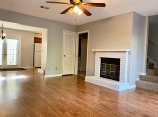 252 Mill Creek Pl, Roswell, GA 30076