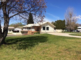 10702 S McAlister Rd, Island City, OR 97850