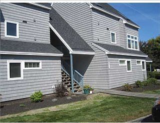 5th image of 146 W Grand Ave APT 43