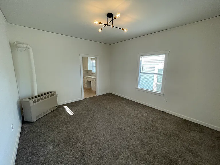 418 W Main St #2 — Photo 2