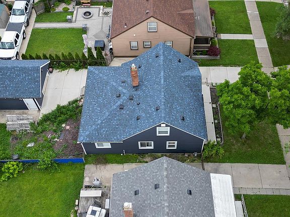 5th image of 2910 Bailey Ave