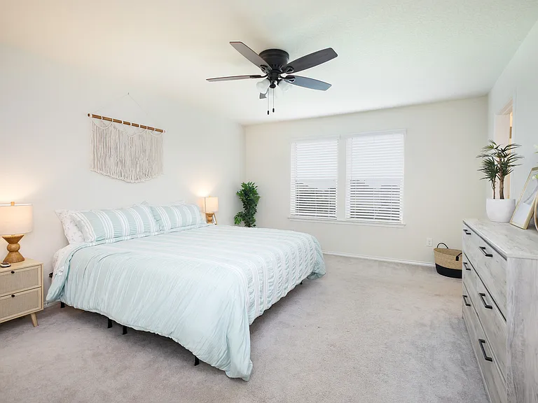 7710 Ponderosa Pne — Photo 21