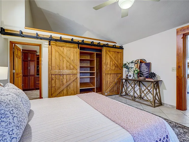 2654 Whalen Rd — Photo 26