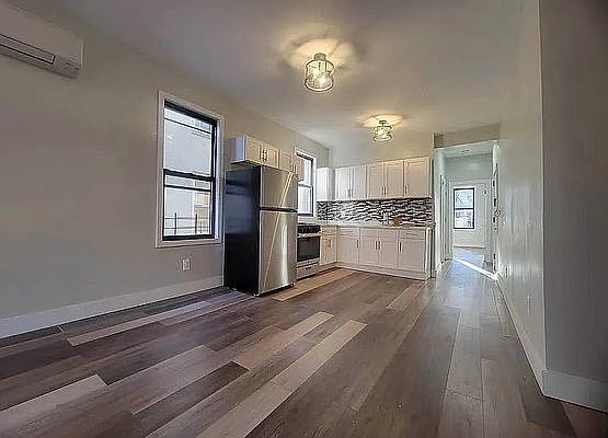 1st image of 1148 Rogers Ave #2B