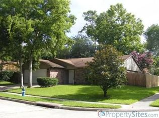 22902 Millgate Dr, Spring, TX 77373