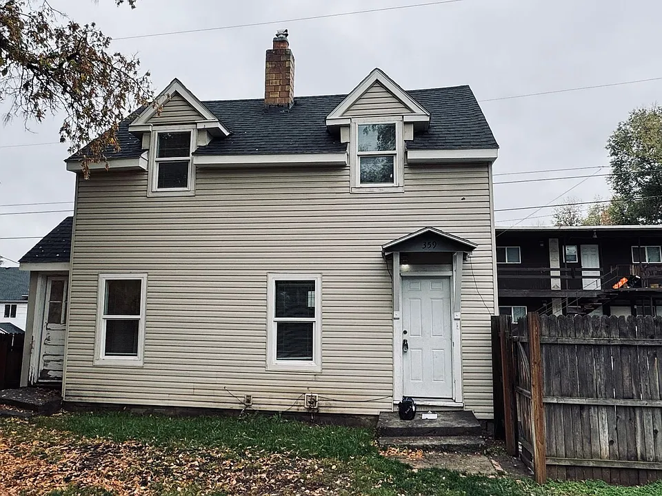 359 W 13th St