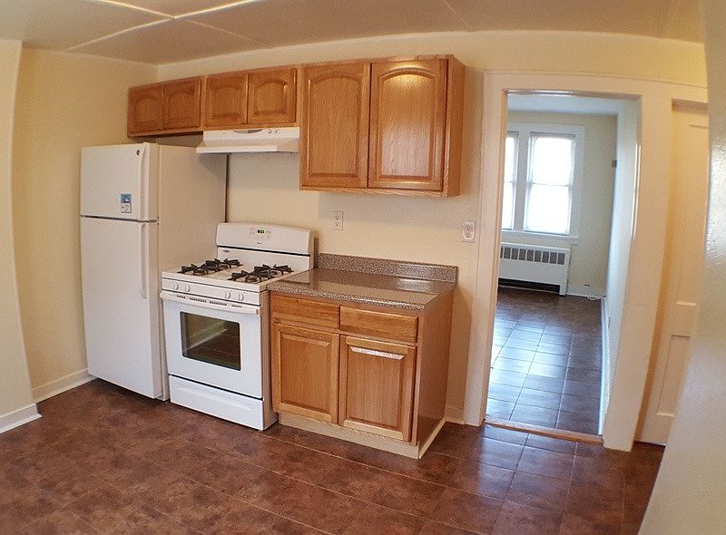1st image of 81 Wallace St APT 3W