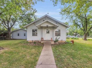 120 S Oak Haven Dr, Richmond, KS 66080
