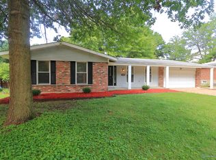 13935 Old Halls Ferry Rd, Florissant, MO 63034