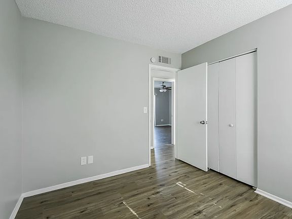 3rd image of 2143 W Wickieup Ln #1