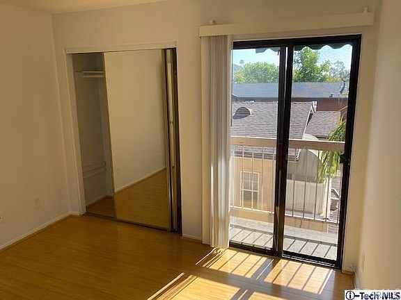 4th image of 1131 E Chestnut St #2