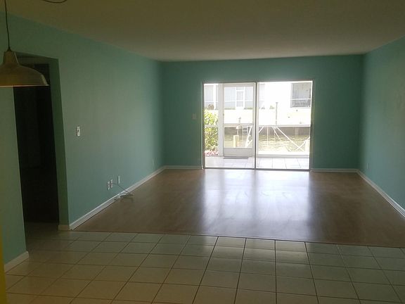 5th image of 117 Lehane Ter APT 110