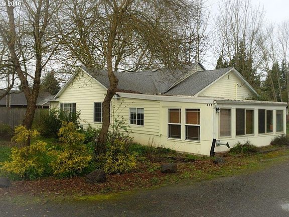 2nd image of 812 NW 88th St
