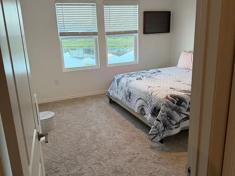 5730 Archipelago — Photo 11