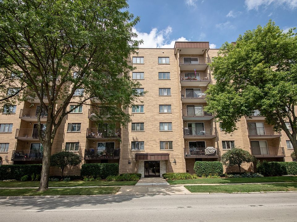 1st image of 700 Graceland Ave APT 404