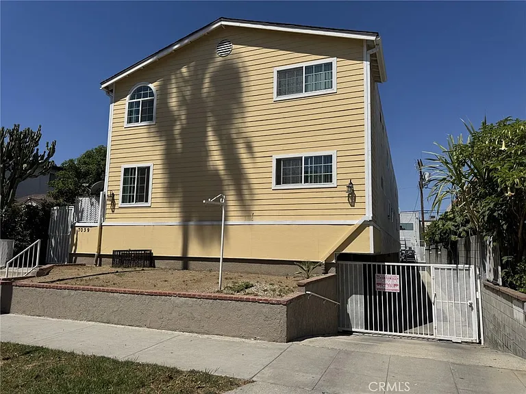 7039 Remmet Ave #G — Photo 14