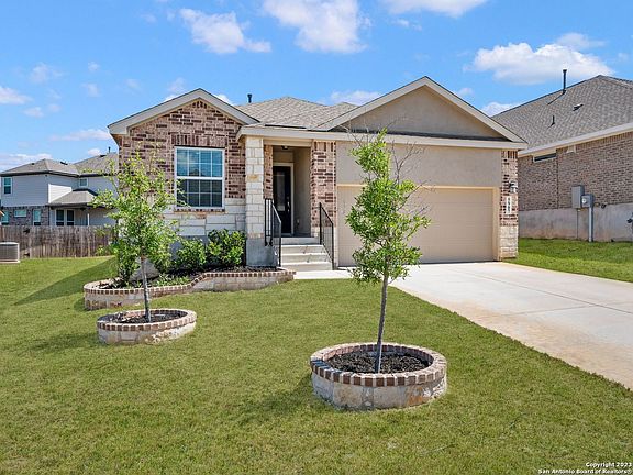 2nd image of 5907 Akin Glen