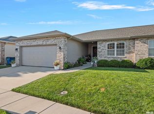 2919 Meadowbrook Rd #29, Springfield, IL 62707