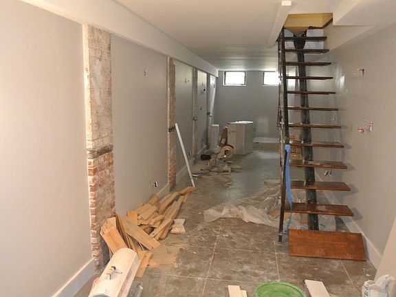5th image of 197 Stockholm St APT 1L