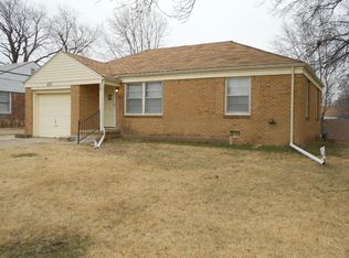 650 S Whittier Rd, Wichita, KS 67207