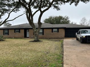 13515 S Bellaire St, Santa Fe, TX 77510