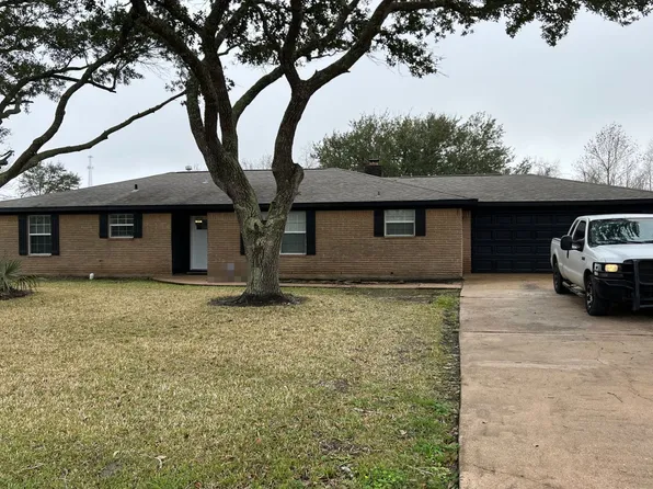 13515 S Bellaire St, Santa Fe, TX 77510