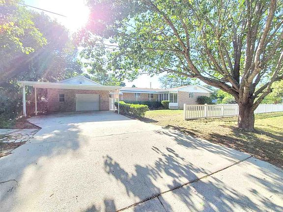 2nd image of 2081 Lansing Dr