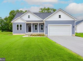 253 Shirley Ln, Montross, VA 22520