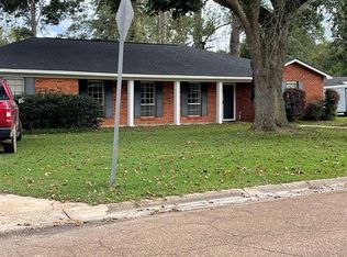 105 Espero Dr, Natchez, MS 39120