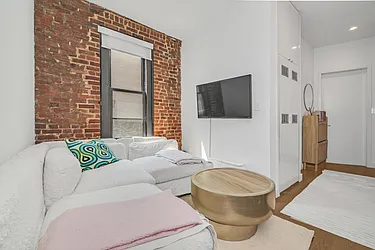 Rented by REAL New York